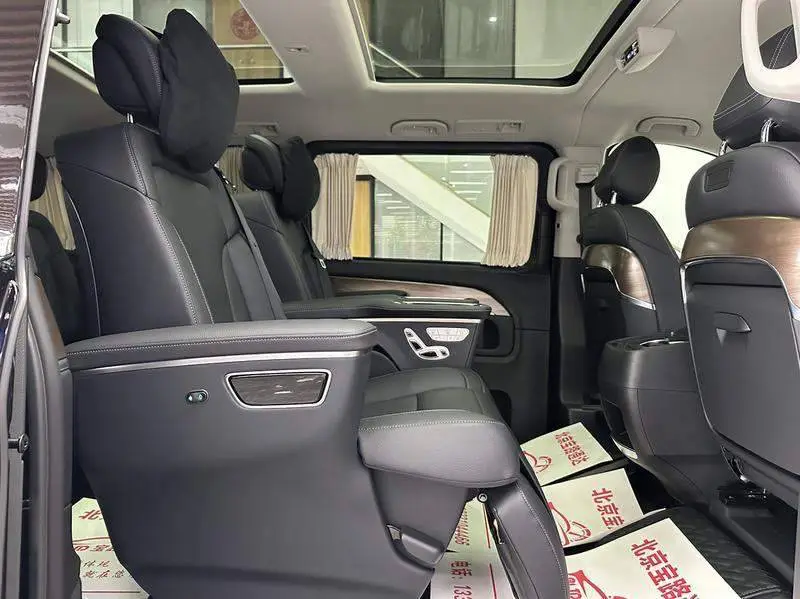 Mercedes-Benz V-Class 2020 V 260 L Long Wheelbase Luxury Edition — 15