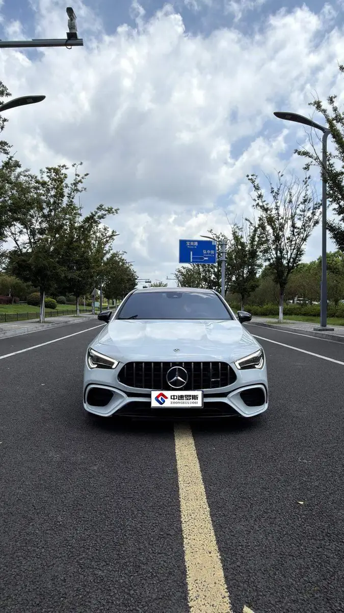Mercedes-Benz CLA AMG 2020 AMG CLA 35 4MATIC — 4