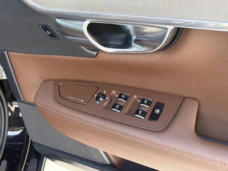 Volvo S90 2018 T4 Zhiyi Edition — 7