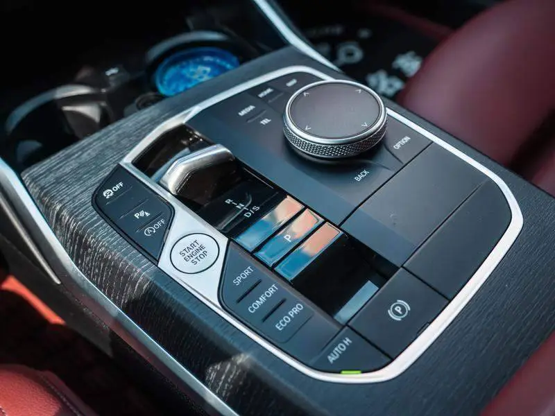 BMW 3 Series 2025 325Li M Sport Package — 20