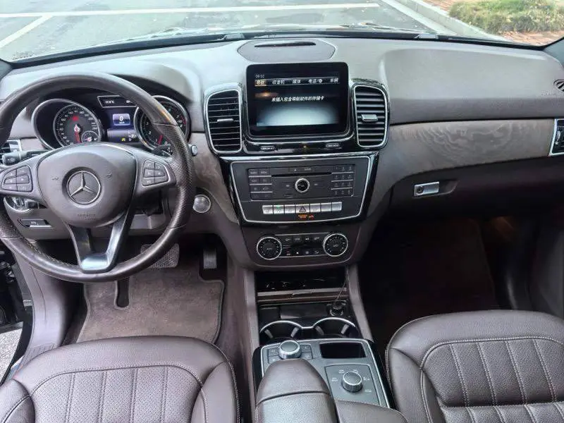 Mercedes-Benz GLE 2016 GLE 320 4MATIC Luxury — 8