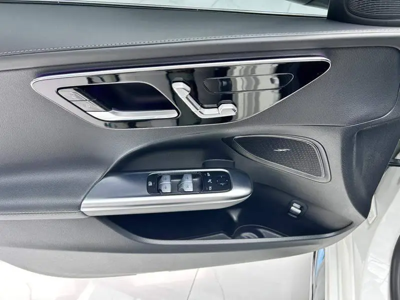 Mercedes-Benz C-Class 2022 C 200 L Sport — 19