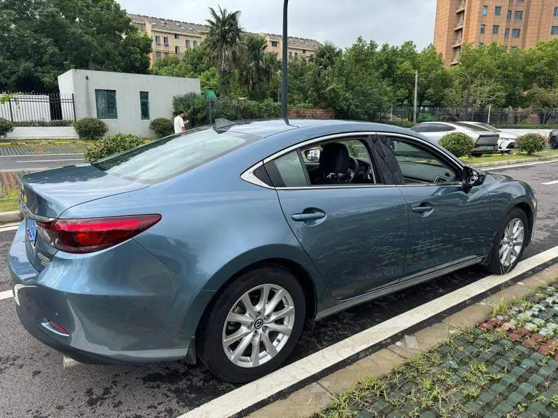 Artez 2017 2.0L Blue Sky Deluxe Edition — 5