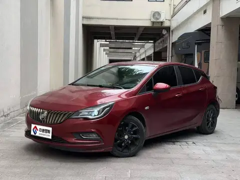 Valeant 2016 Hatchback 15S Automatic Leading Model