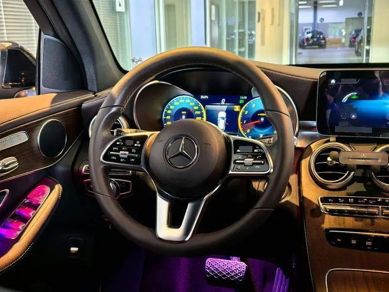 Mercedes-Benz GLC 2022 GLC 300 L 4MATIC Dynamic — 9