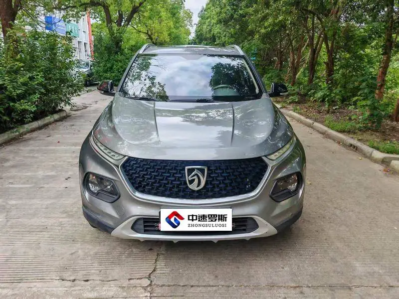 Baojun 510 2018 1.5L Automatic Anniversary Special Edition National V — 2