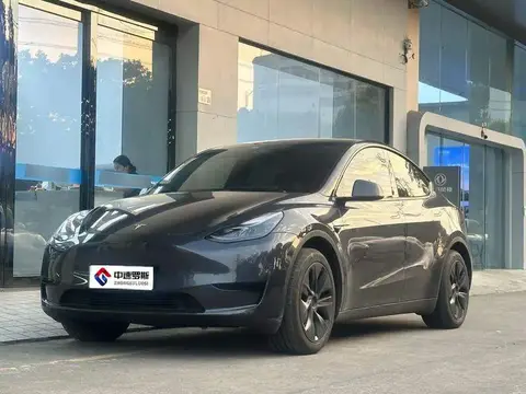 Model Y 2024 rear-wheel drive version
