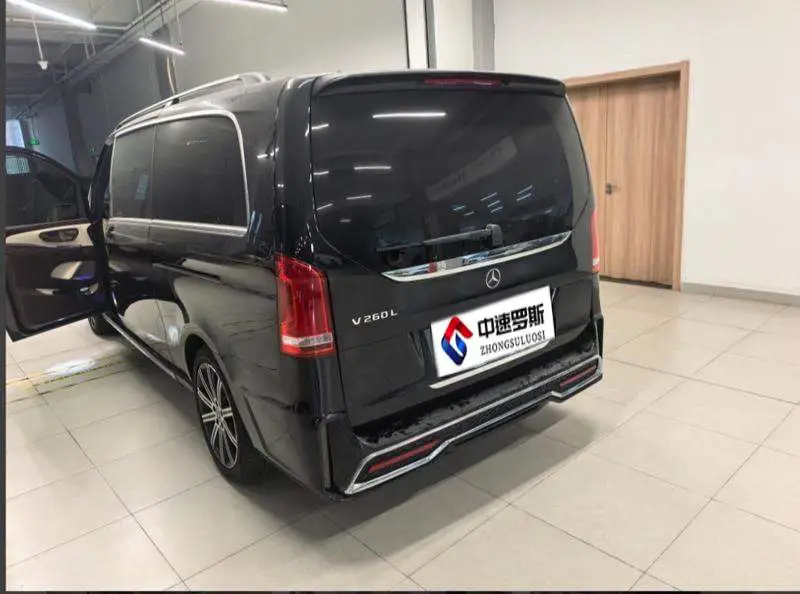 Mercedes-Benz V-Class 2022 V 260 L Long Wheelbase Luxury Edition — 2