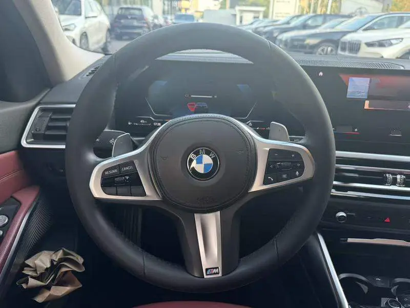 BMW 3 Series 2023 320Li M Sport Package — 11