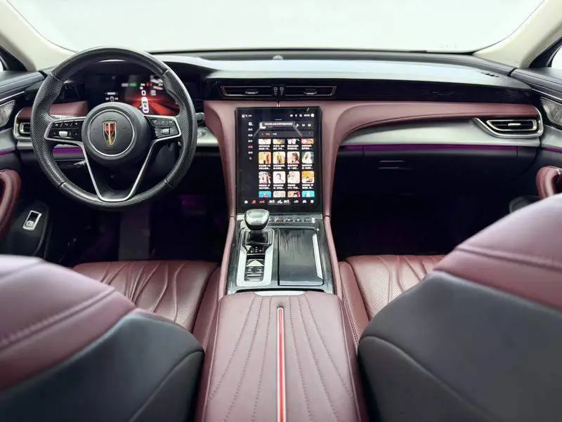 Hongqi H5 2023 2.0T Automatic Intelligent Connection Flagship Edition — 7