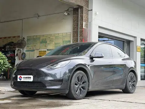 Model Y 2024 rear-wheel drive version