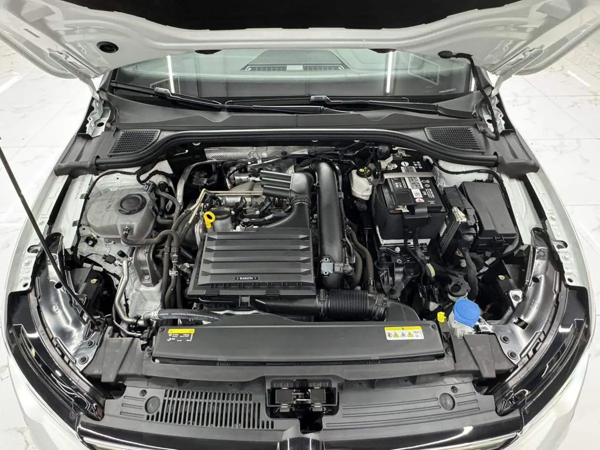 Golf 2023 facelift 280TSI DSG R-Line Lite — 17