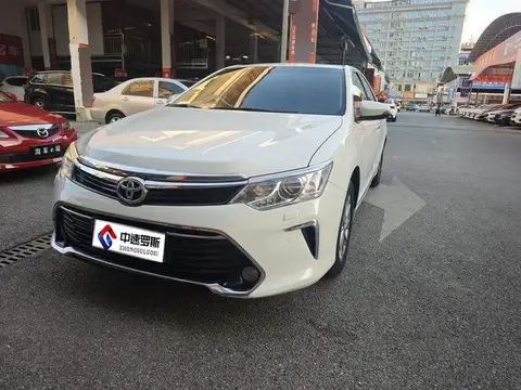 Camry 2016 2.0G 10th Anniversary Deluxe Edition