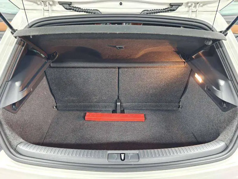 Scirocco 2011 2.0TSI Luxury Edition — 14
