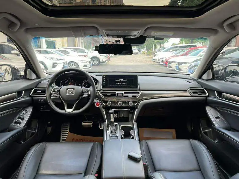 Accord 2022 260TURBO Fantasy Night Premium Edition — 7