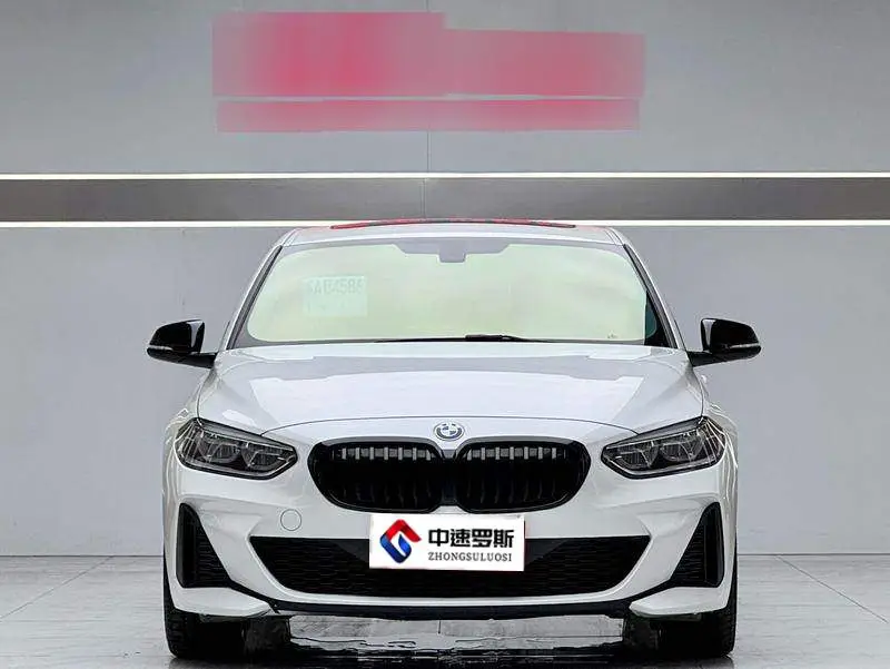 BMW 1 Series 2023 125i M Sport Night Edition — 2