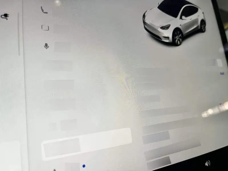 Model Y 2023 Long Range All-Wheel Drive — 8