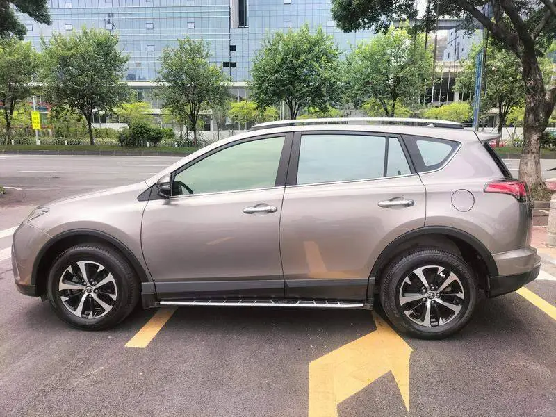RAV4 Rongfang 2019 2.0L CVT 2WD Fashion Edition National VI — 4