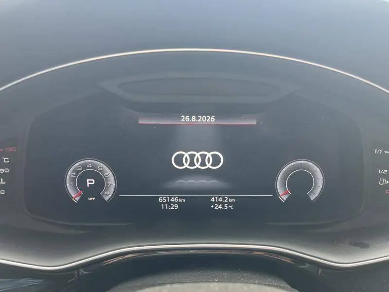 Audi Q7 2020 55 TFSI quattro S line sports model — 12