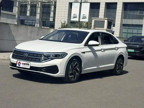 Sagitar 2024 300TSI DSG Beyond Edition