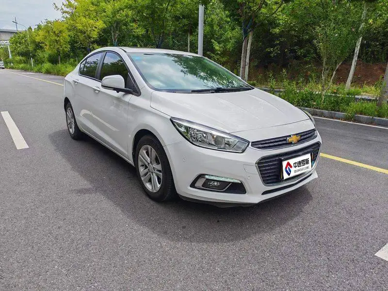 Cruze 2016 1.5L Manual Elite Edition — 3