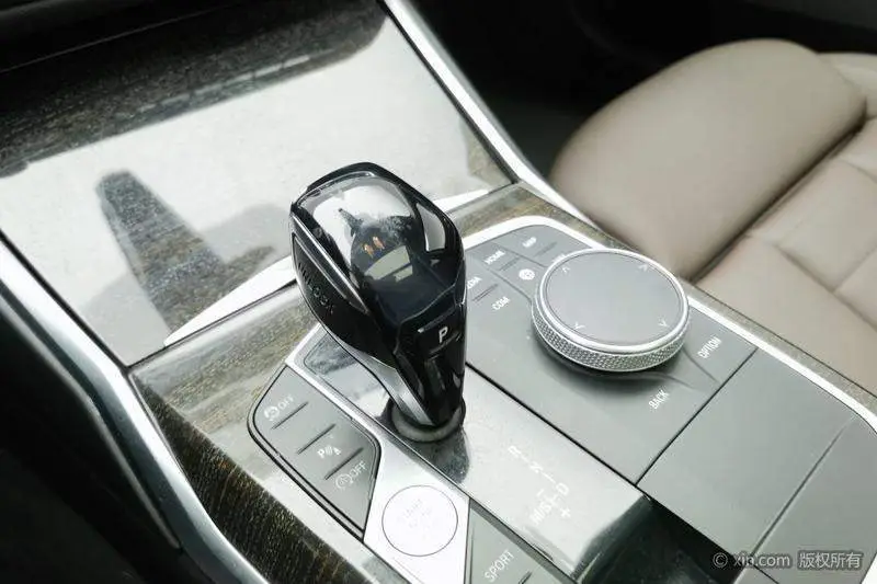BMW 3 Series 2020 facelift 325Li M Sport Package — 15