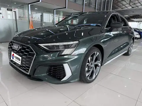 Audi A3 2022 Sportback 35 TFSI Luxury Sports