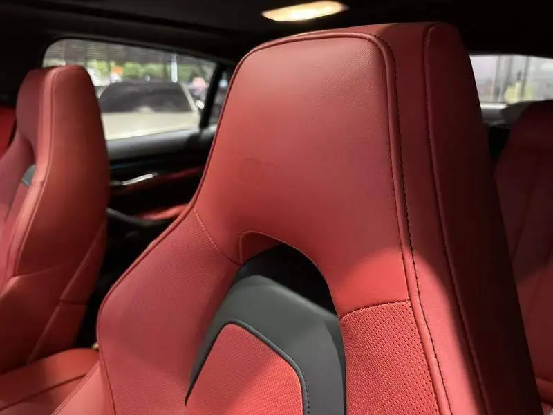 BMW X6 M 2015 X6 M — 20