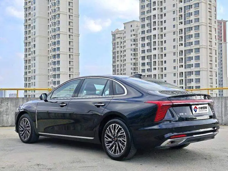 Hongqi H5 2023 2.0T Automatic Intelligent Connection Flagship Edition — 4