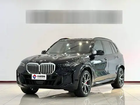BMW X5 2025 xDrive 30Li M Sport Night Package