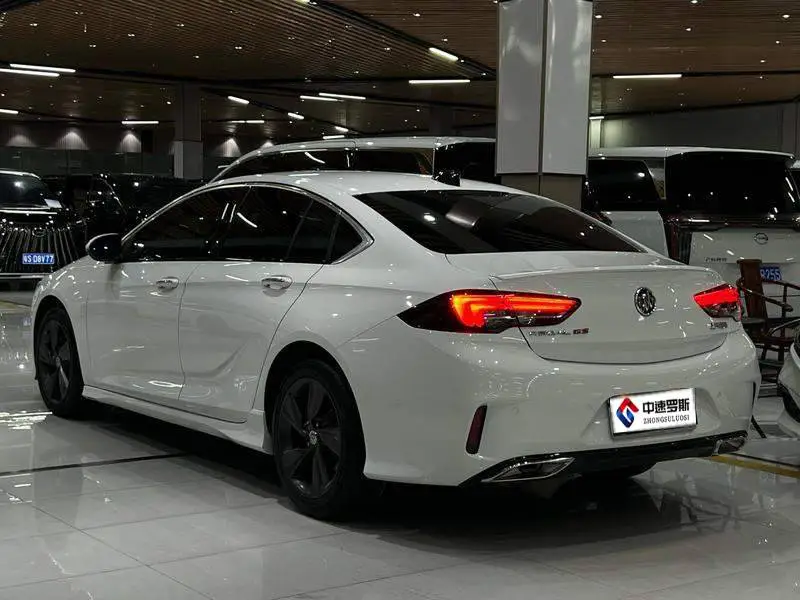Regal 2017 GS 28T Luxury — 4