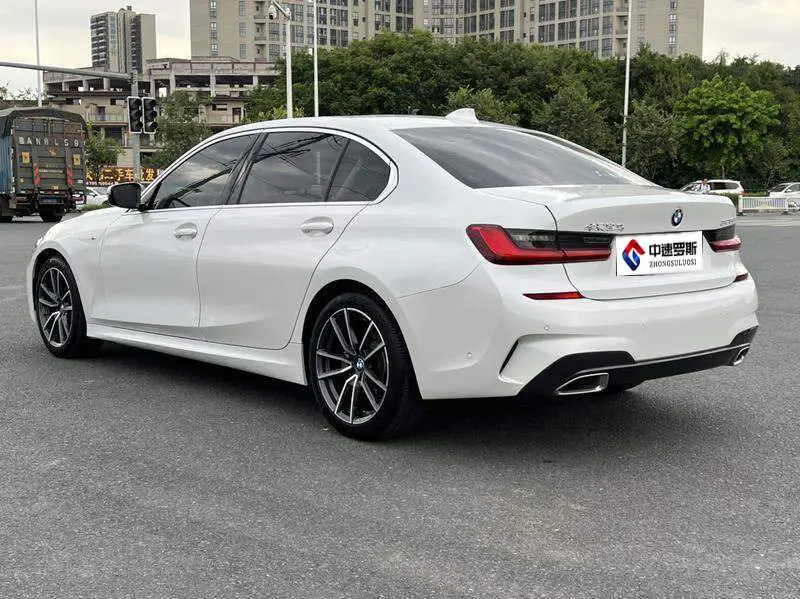BMW 3 Series 2021 facelift 325Li M Sport Night Edition — 4
