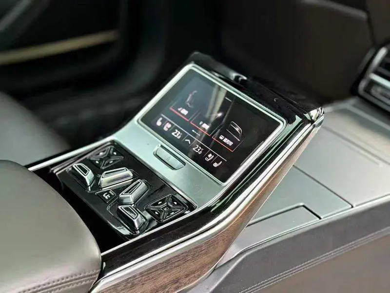 Audi A8 2019 A8L 55 TFSI quattro Premium Edition — 5
