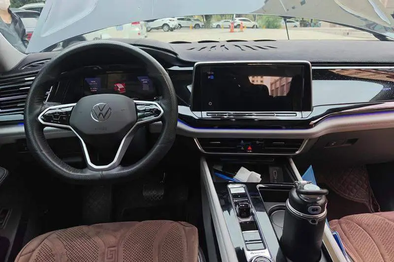 Touron 2022 380TSI 4WD Luxury Edition — 14