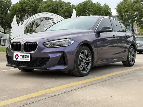 BMW 1 Series 2021 facelift 120i M sports version