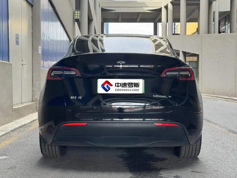 Model Y 2024 rear-wheel drive version — 6