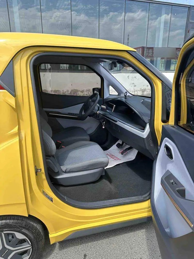 Wuling NanoEV 2021 Fun Model-High Power Edition — 9