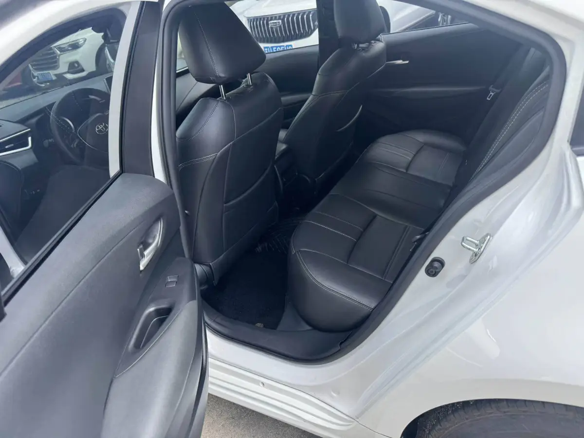 Corolla 2021 TNGA 1.5L CVT Elite Edition — 10