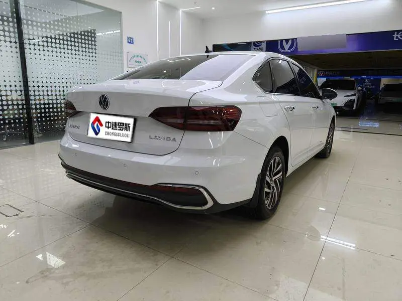 Lavida 2023 1.5L Automatic 5 Million Edition — 6