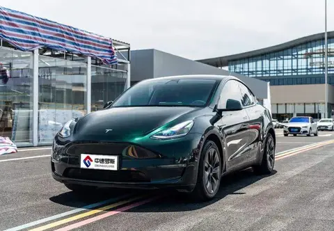 Model Y 2023 Long Range All-Wheel Drive