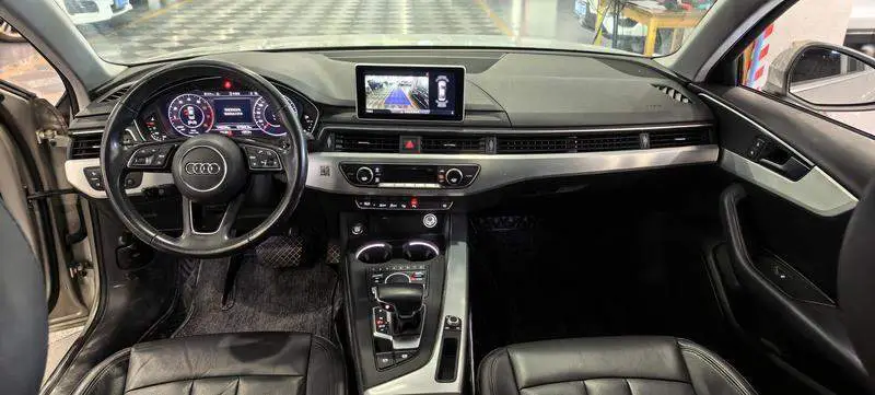 Audi A4L 2019 40 TFSI Fashion National VI — 7