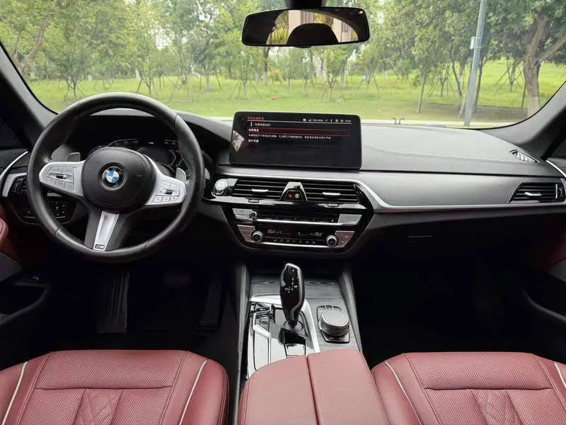BMW 5 Series 2023 530Li Leading M Sport Package — 7