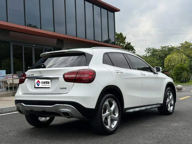Mercedes-Benz GLA 2019 GLA 200 Dynamic — 6