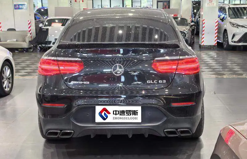 Mercedes-Benz GLC Coupe AMG 2018 AMG GLC 63 4MATIC+ Coupe SUV — 5