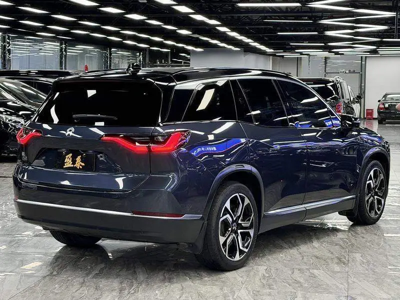 NIO ES8 2020 415KM Signature Edition Six-seat Edition — 7