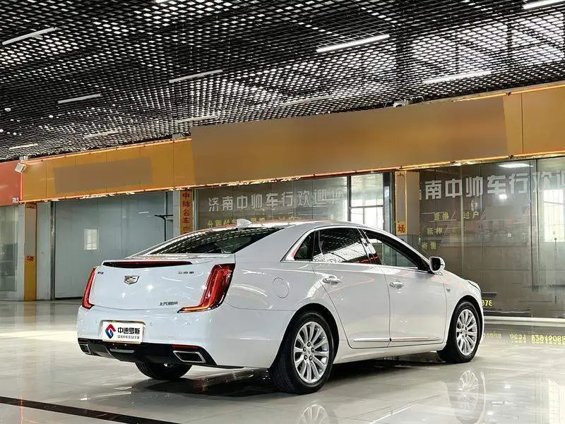 Cadillac XTS 2018 28T Elite — 6