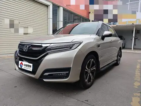 Honda UR-V 2017 370TURBO 2WD Premium Edition National V