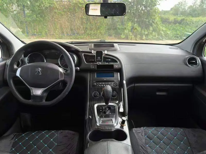 Peugeot 3008 2013 2.0L Automatic Classic Edition — 7