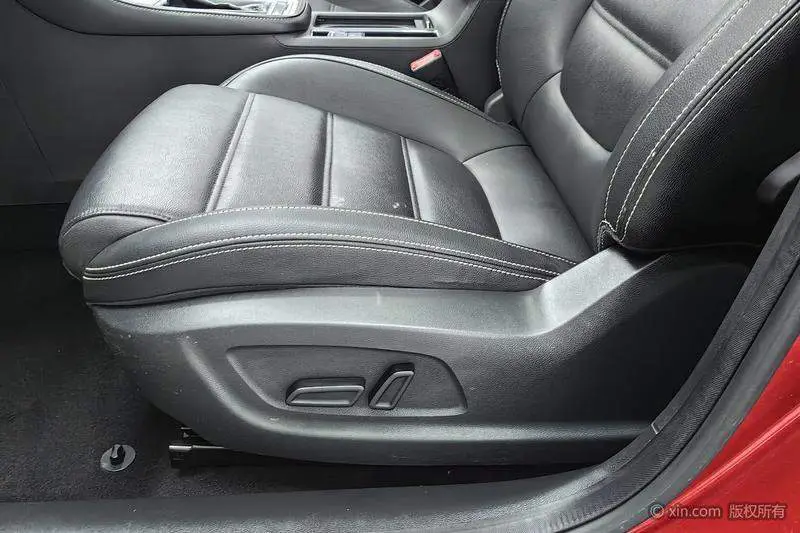 MG6 2018 20T Automatic Luxury Smart Link Edition National VI — 18