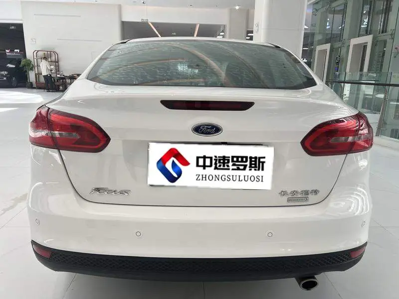 Fox 2017 EcoBoost 180 Automatic Elite Sedan — 5